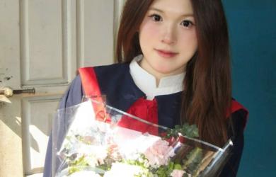 Đại học Thanh Hoa ghi danh nữ sinh Việt, thành tích khủng
